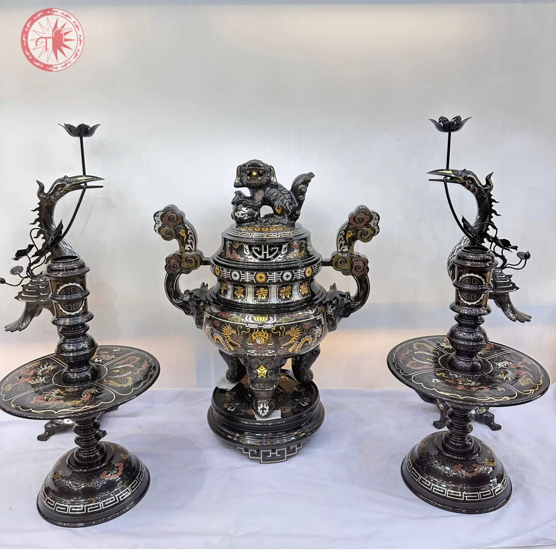 Bộ Đồ Thờ Khảm Ngũ Sắc