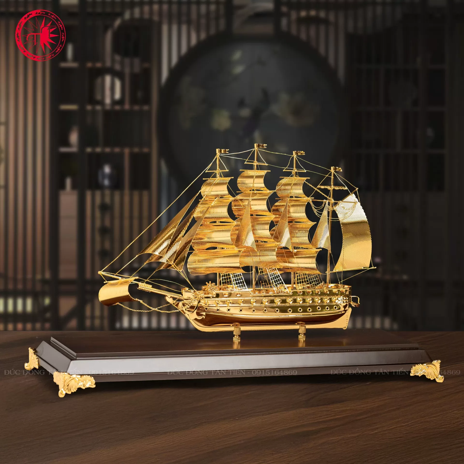 Mô Hình Thuyền Buồm Mạ Vàng 24k - Thuận Buồm Xuôi Gió ( Cỡ Đại ) - Mẫu 1