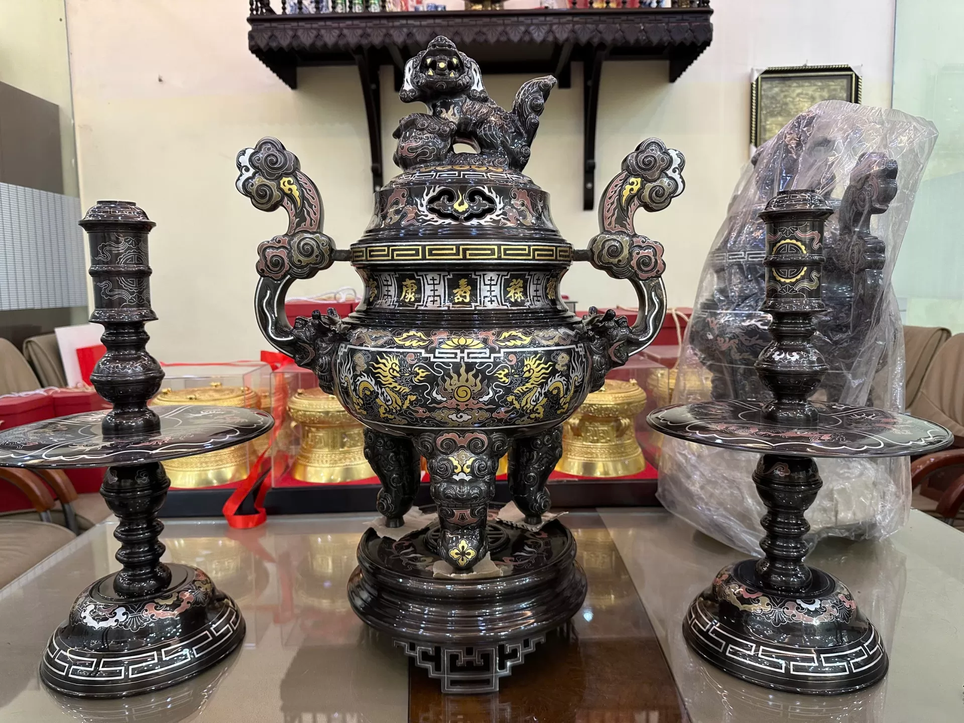 Bộ Đồ Thờ Khảm Ngũ Sắc