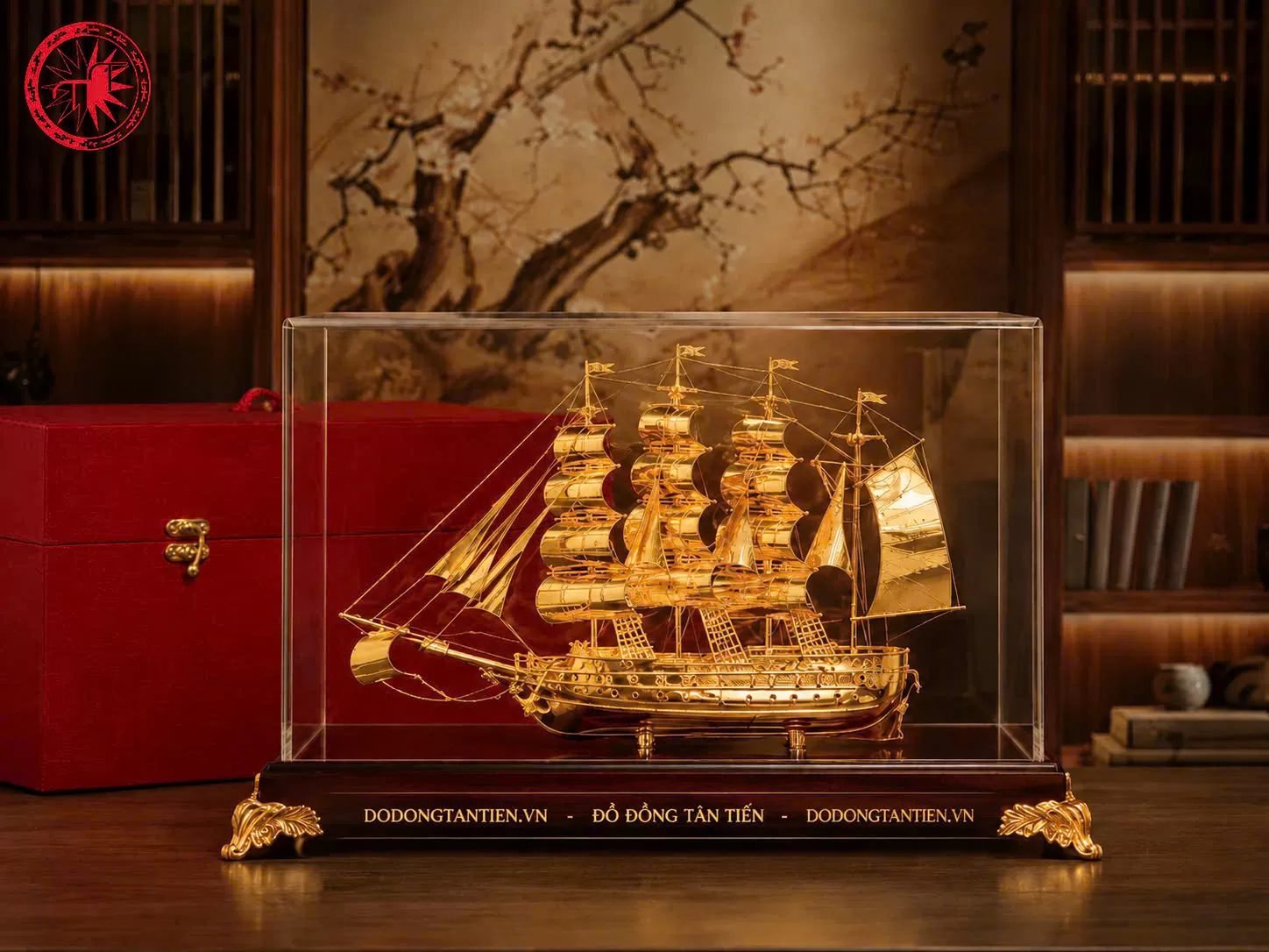 Mô Hình Thuyền Buồm Mạ Vàng 24k - Thuận Buồm Xuôi Gió