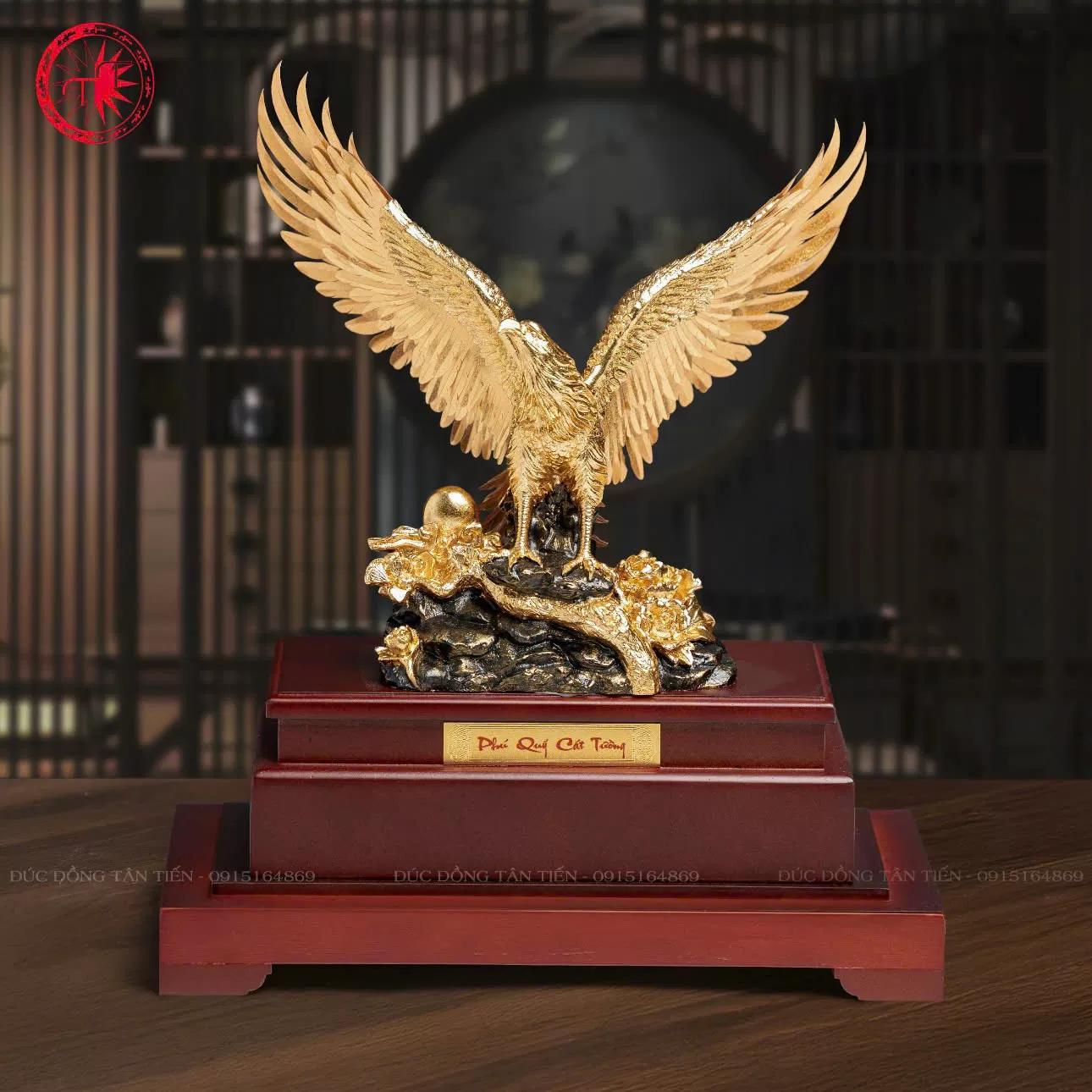 Tượng Đại Bàng Tung Cánh Dát Vàng 24K